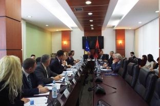 Shkëmbimet tregtare Kosovë-Shqipëri jo të kënaqshme