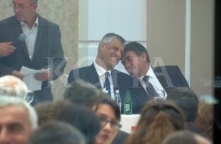 “Darka e presidentit” me mësimdhënësit, konflikt interesi [video]