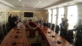 Dështon mbledhja e Kryesisë, Malit të Zi i kërkohet të mos kushtëzojë me demarkacionin