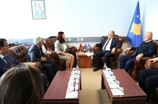 Kelmendi sheh mundësi bashkëpunimi të shtuar Kosovë – Shqipëri
