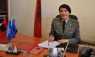 Njihuni me gjeneralen e parë femër në Forcat e Armatosura të Shqipërisë