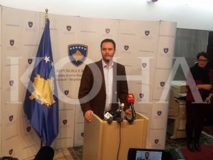 VV nuk merr pjesë, AAK braktis mbledhjen e Kryesisë së Kuvendit