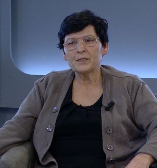 Cila është kërkesa e nënës së Astrit Deharit [video]