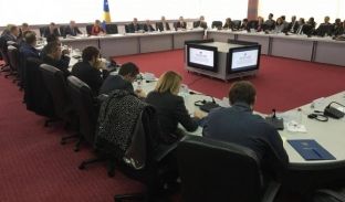 Thaçi fton qytetarët të kenë besim në institucione