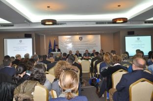 “Kurrikulat po zbatohen në të gjitha shkollat”