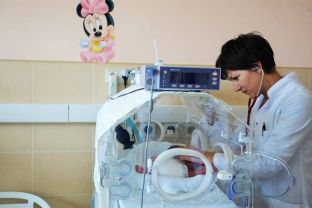  Më shumë se 100 fëmijë të sëmurë brenda ditës nga gripi