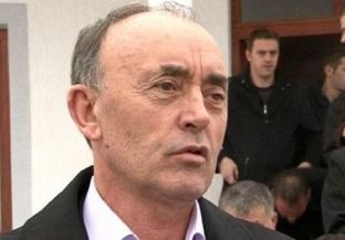   Vëllai i Zahir Pajazitit akuzohet se ia mundësoi jashtëligjshëm pensionin një familjeje të dëshmorit