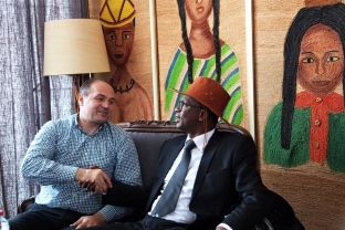 Hoxhaj në Madagaskar takon disa ministra të jashtëm 