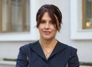 Gentiana Sula propozohet në krye të Autoritetit për Hapjen e Dosjeve në Shqipëri