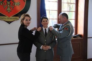 Ceremonia e gradimit të gjenerales së parë