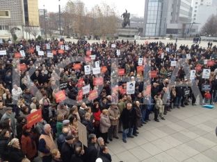  Shoqëria civile përsëritë tri kërkesat për “Drejtësi për Astritin” [video-live]