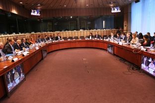 Mustafa në Bruksel kërkon barazi të Kosovës me vendet e Ballkanit Perëndimor