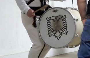 Shqiptaro-amerikanët festojnë 28 Nëntorin në Brooklyn