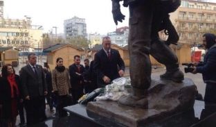 28 Nëntori, Haradinaj kujton të rënët për liri