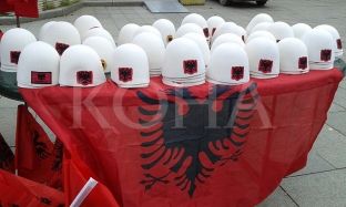 Unioni i Malazezëve ua uron shqiptarëve Ditën e Flamurit