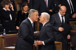 Mali i Zi u bë me qeveri të re, një shqiptar e asnjë serb