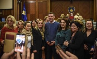 Veseli: Fuqizimi i rolit të grave, jetik për avancimin e Kosovës