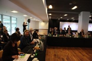 Hoxhaj bën falënderime dhe lutje në Varshavë