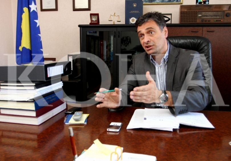 Hyseni tregon se a do të ketë hetim të pavarur për rastin Lumezi