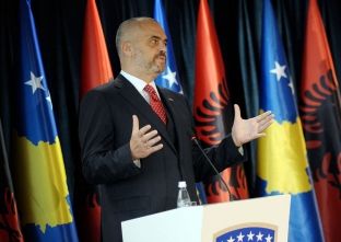 Rama paralajmëron BE-në për rrezikun që i kanoset Ballkanit nga Rusia dhe islami radikal