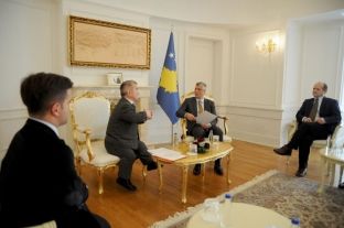 Thaçi rikujton detyrimin kushtetues për trajtimin e personave me aftësi të veçanta