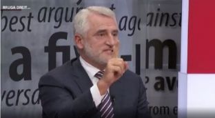 Thaçi thotë se do të dorëhiqet nga kreu i PDSH-së nëse i humb zgjedhjet