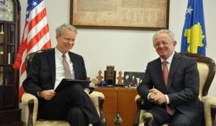 Delawie lavdëron organet e sigurisë