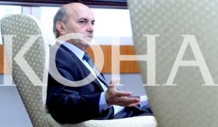 Mustafa merr edhe dy këshilltarë në kabinet