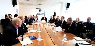 Vazhdojnë mbështetjen për bashkimin e ATK-së dhe Doganës së Kosovës