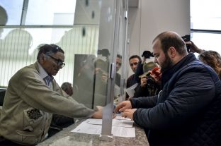 Vetëvendosje dorëzon dëshmitë e veta në Gjykatë e Prokurori për aktivistët e vet