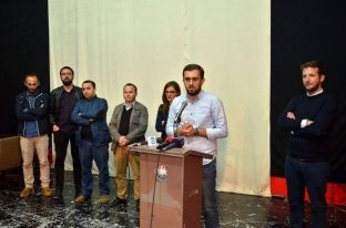 Hysenaj i AGK-së reagon ndaj fjalëve të kryeministrit Mustafa për mediet e vendit