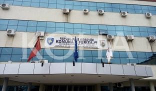  Nesër në Ferizaj “Demokracia Studentore” djeg diploma