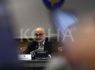 Mustafa për ndërtimin e murit në veri: Nuk do t’i tregojmë muskujt