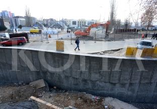  PDK-ja e lë fajtor Mustafën, Tahirin e Bahtirin për murin në Mitrovicë