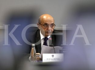  Mustafa: Nuk do të zgjedh rrugë për të shkuar në veri [video]