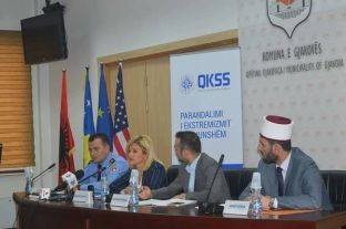  Ideologjia, faktori që shtynë njerëzit drejt radikalizmit të dhunshëm