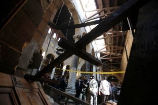 Sulmet në Stamboll e në Kajro Hamiti i quan çmenduri