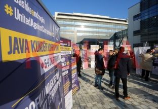 Qytetarët thonë se korrupsionin s’mund ta luftojnë të korruptuarit [video]