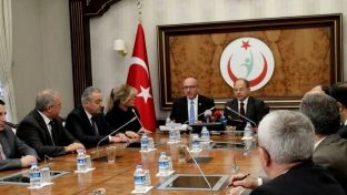 Kosova e Turqia diskutojnë për rritje bashkëpunimi në shëndetësi