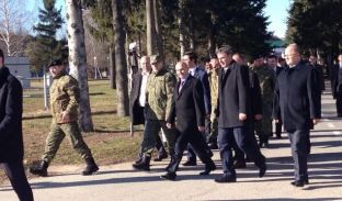 FSK një hap afër transformimit në ushtri, thotë Demolli