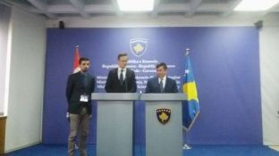 50 studentë nga Kosova përfitojnë bursa në Hungari