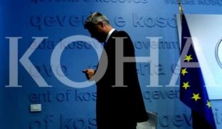 Thaçi e do Kosovën Republikë presidenciale [video]