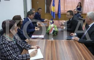 50 studentë kosovarë mund të studiojnë më Hungari [video]