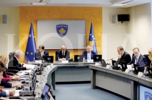 Gjoba deri në 15 mijë euro për zyrtarët në konflikt interesi