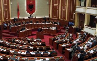 Kërkohet interpelancë me Ramën për negociatat me BE-në