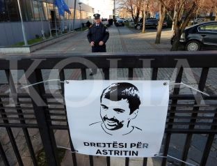  Polemika rreth mënyrës së caktimit të seancës së jashtëzakonshme për Astrit Deharin [video]