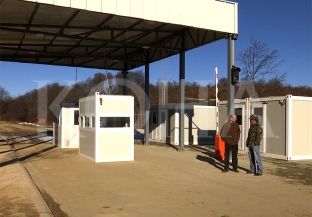  Edhe dy muaj pas inaugurimit pika kufitare në Sfircë është jofunksionale [video]