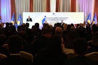  Mustafa përmend veç sukseset në politikën e jashtme