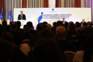  Hoxhaj: Me politike të jashtme aktive synojmë të përmbushim interesat tona të brendshme