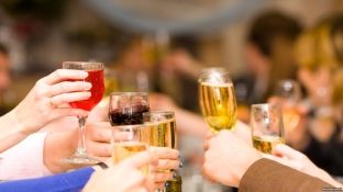 Më shumë shpenzime në alkool dhe cigare sesa në arsim